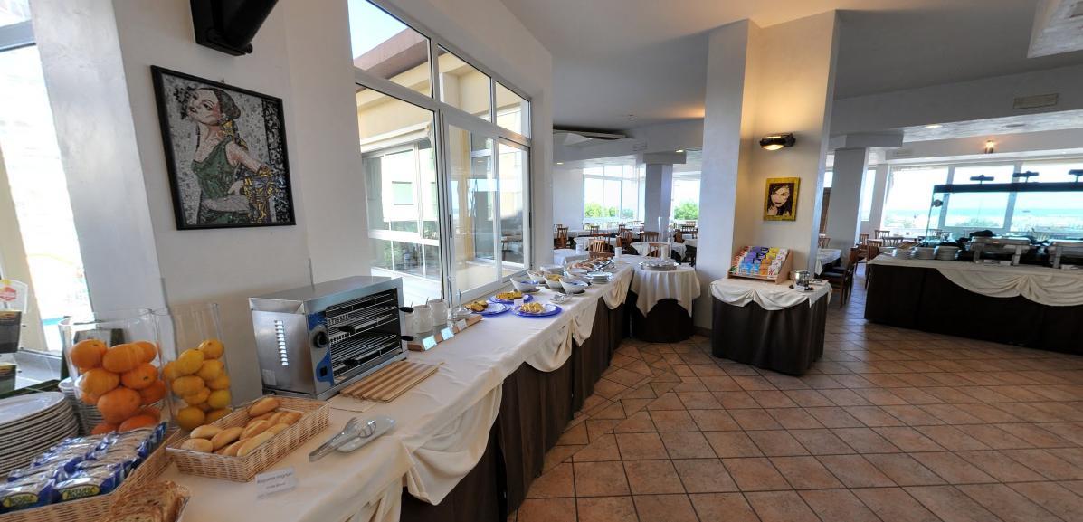 Hotel Plaza Llido Degli Estensi Eksteriør bilde